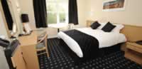 Pinehurst Lodge Hotel room Dyce