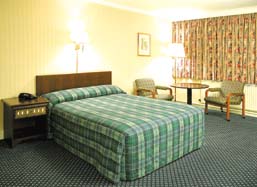 Britannia Aberdeen Hotel bedroom