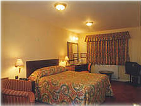 Yew Lodge Hotel & Conference Centre bedroom.
