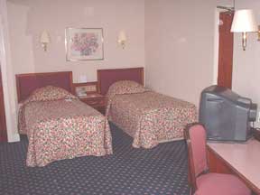 Photograph Golden Lion hotel room