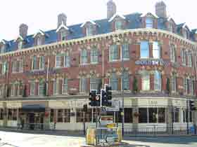 Photograph Golden Lion hotel