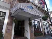 Thistle Hotel Piccadilly London Entrance