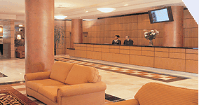 Jurys Inn Croydon, London Hotel reception.
